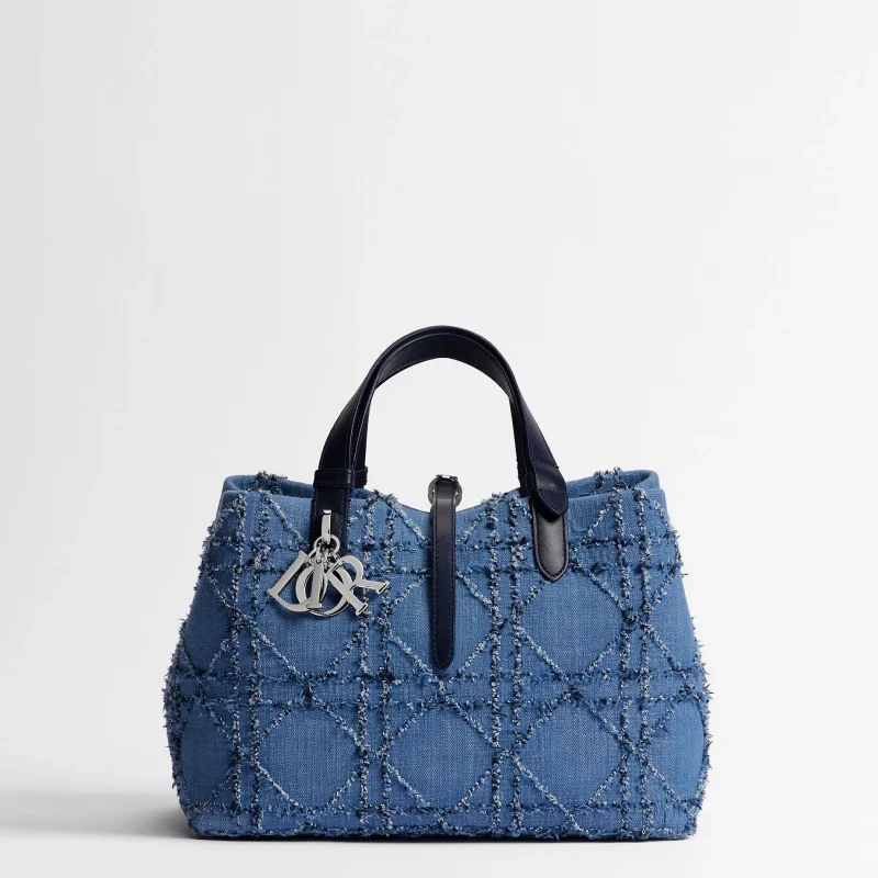 Dior  Borsa media tote Dior Toujours Cotone bouclé Macrocannage blu e bianco