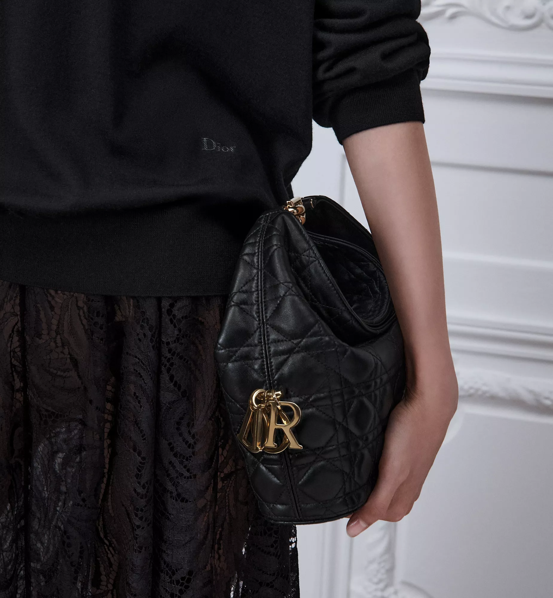 LOOK_F_26_4_LOOK_054_E13-1 LOOK_F_26_4_LOOK_054_E13-1